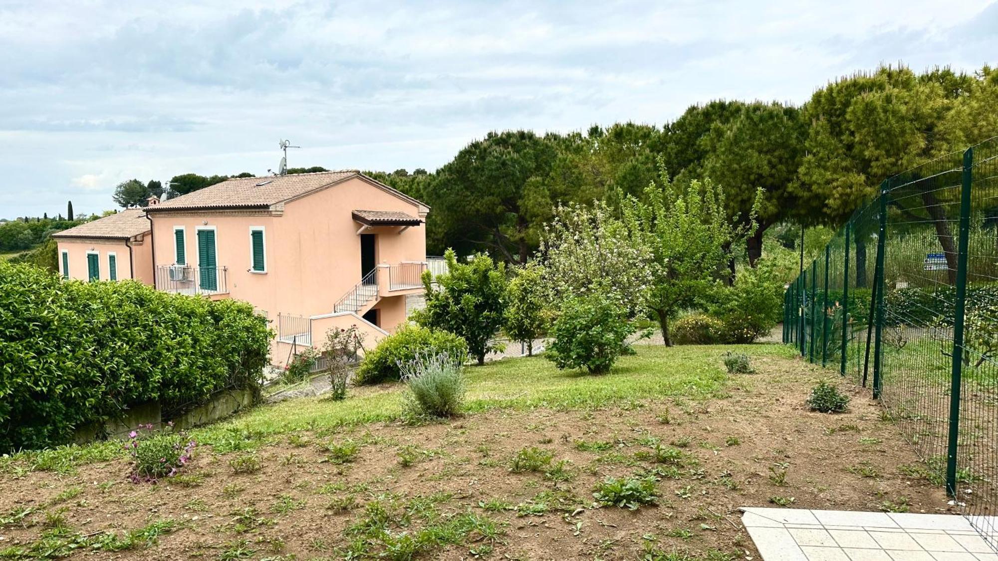 S287 - Sirolo, Villetta Con Giardino Vicino Al Centro Esterno foto